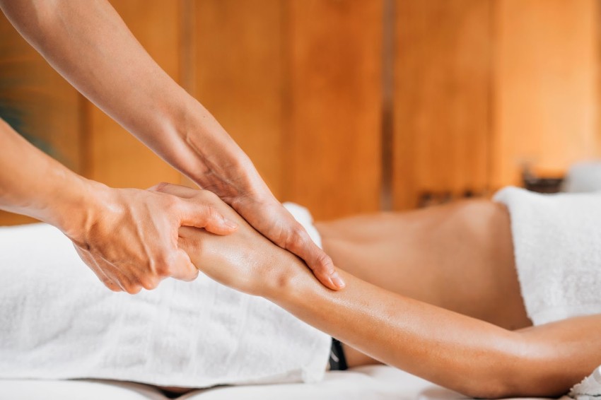 Ayurvedic massage - use of Ayurvedic massage